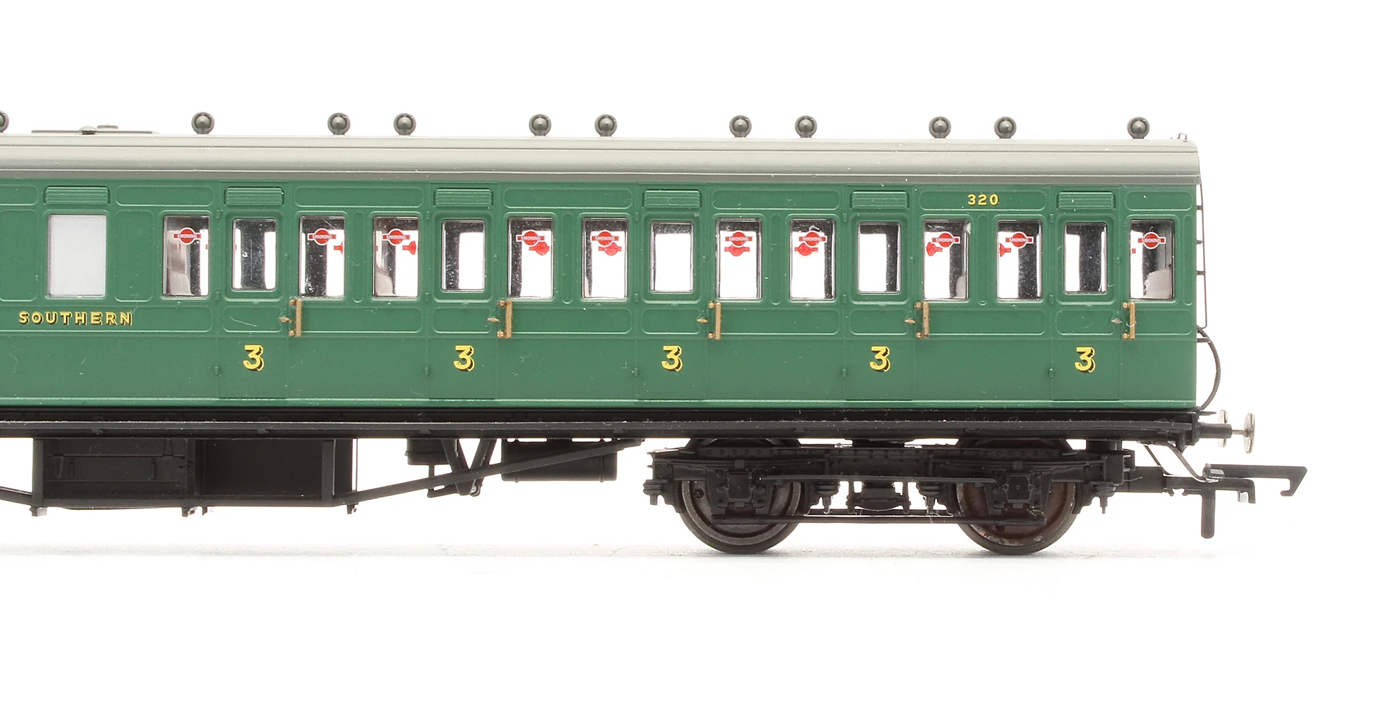 SR Ex-LSWR Non-Corridor 3rd Class Coach (Diag 31) Coach '320' - Image 3