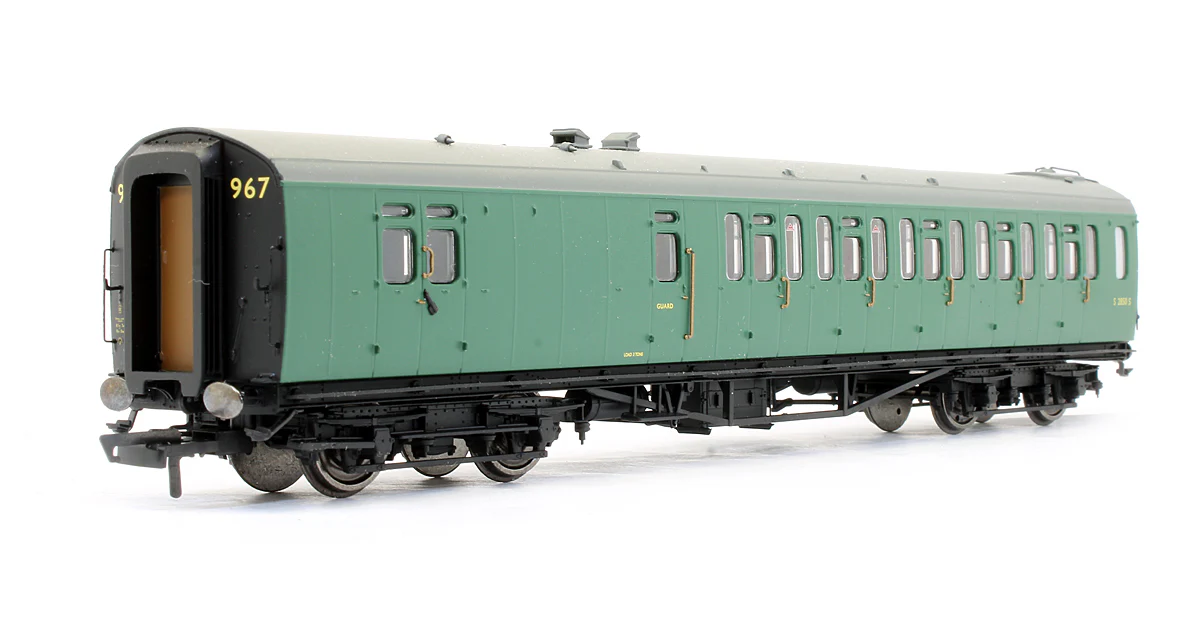 BR Bulleid Suburban Brake 3rd Coach 'S2850S' - Image 2