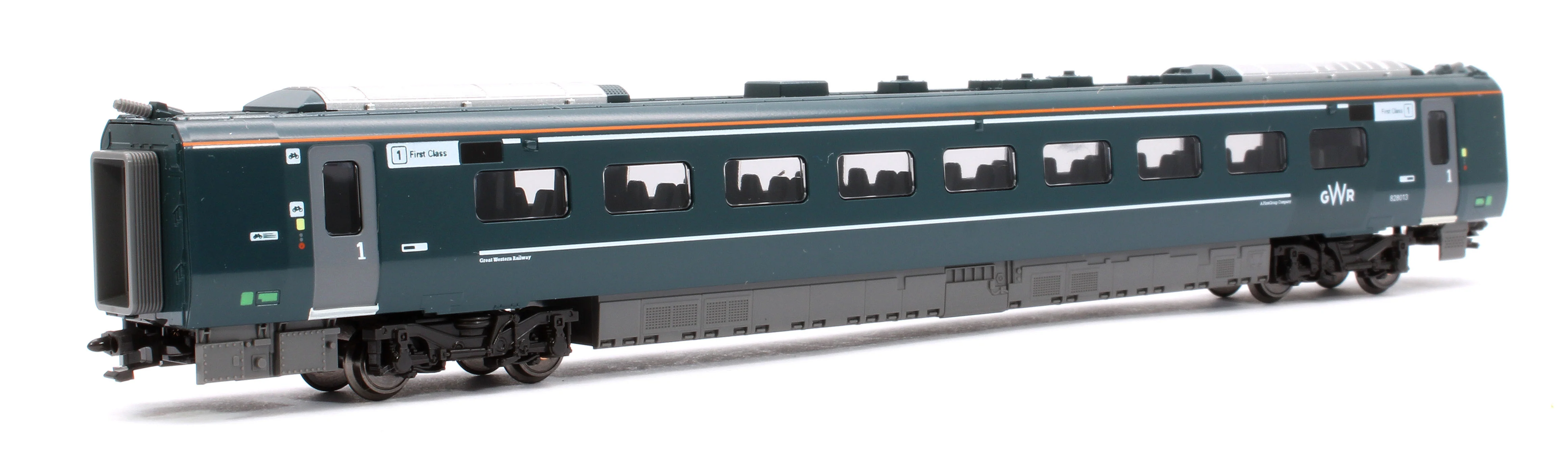 10-1672 -82999 Class 800 3xx GWR IET 9 Car Train Pack - Image 16