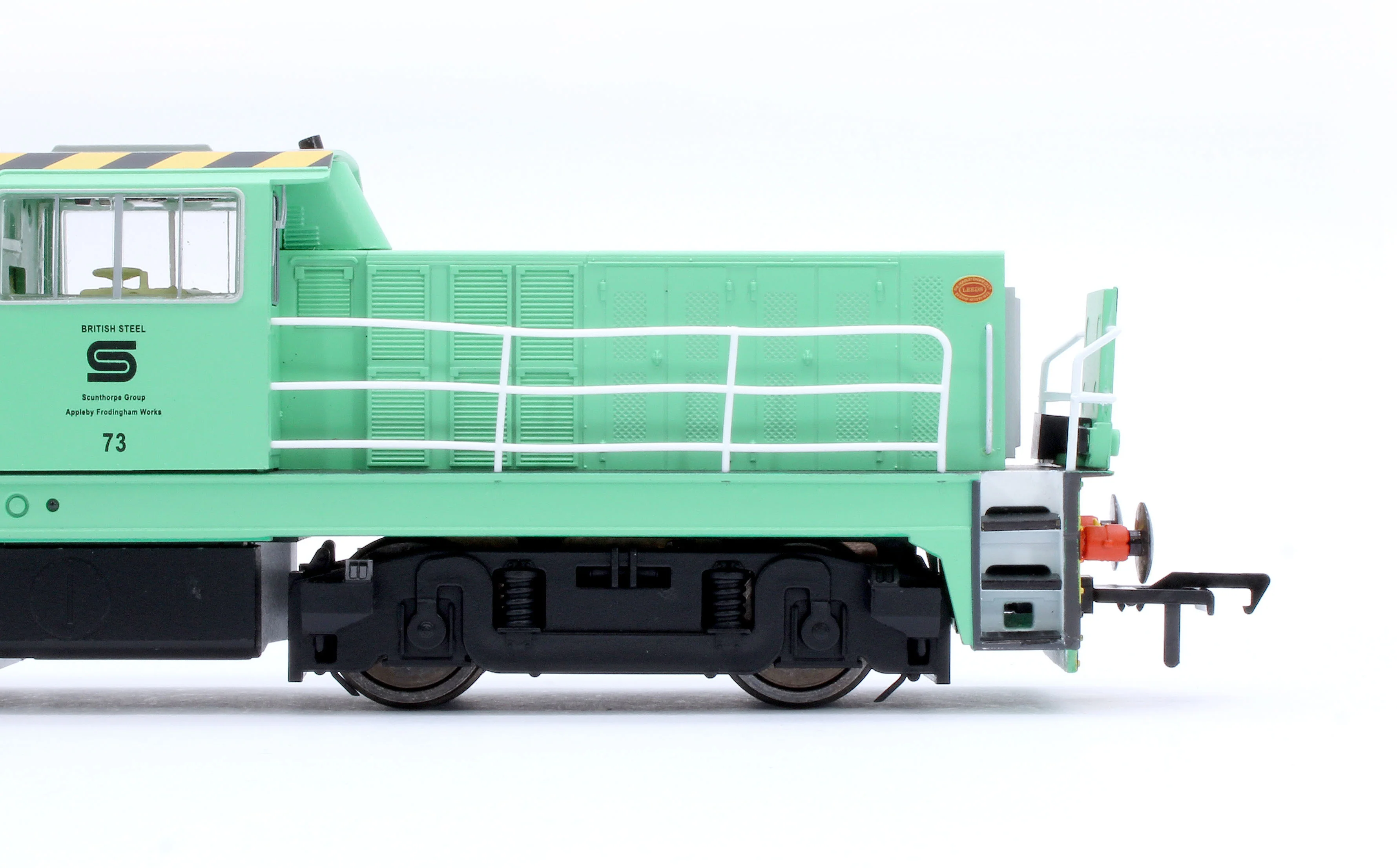 KRM-HUN-OO-F-73 Hunslet Bo-Bo in Delivery Green No.73 Diesel Locomotive - DCC Fitted - Image 8