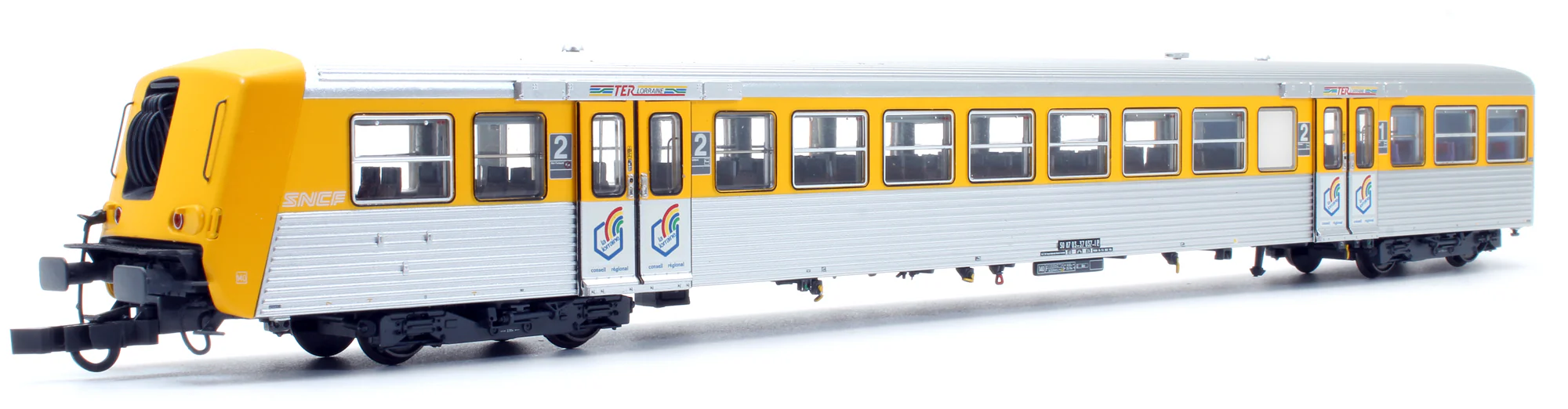 Pre-Owned SNCF Regional Push-Pull Yellow/Stainless Steel Coaches (Set of 3) - DCC Fitted - Image 5
