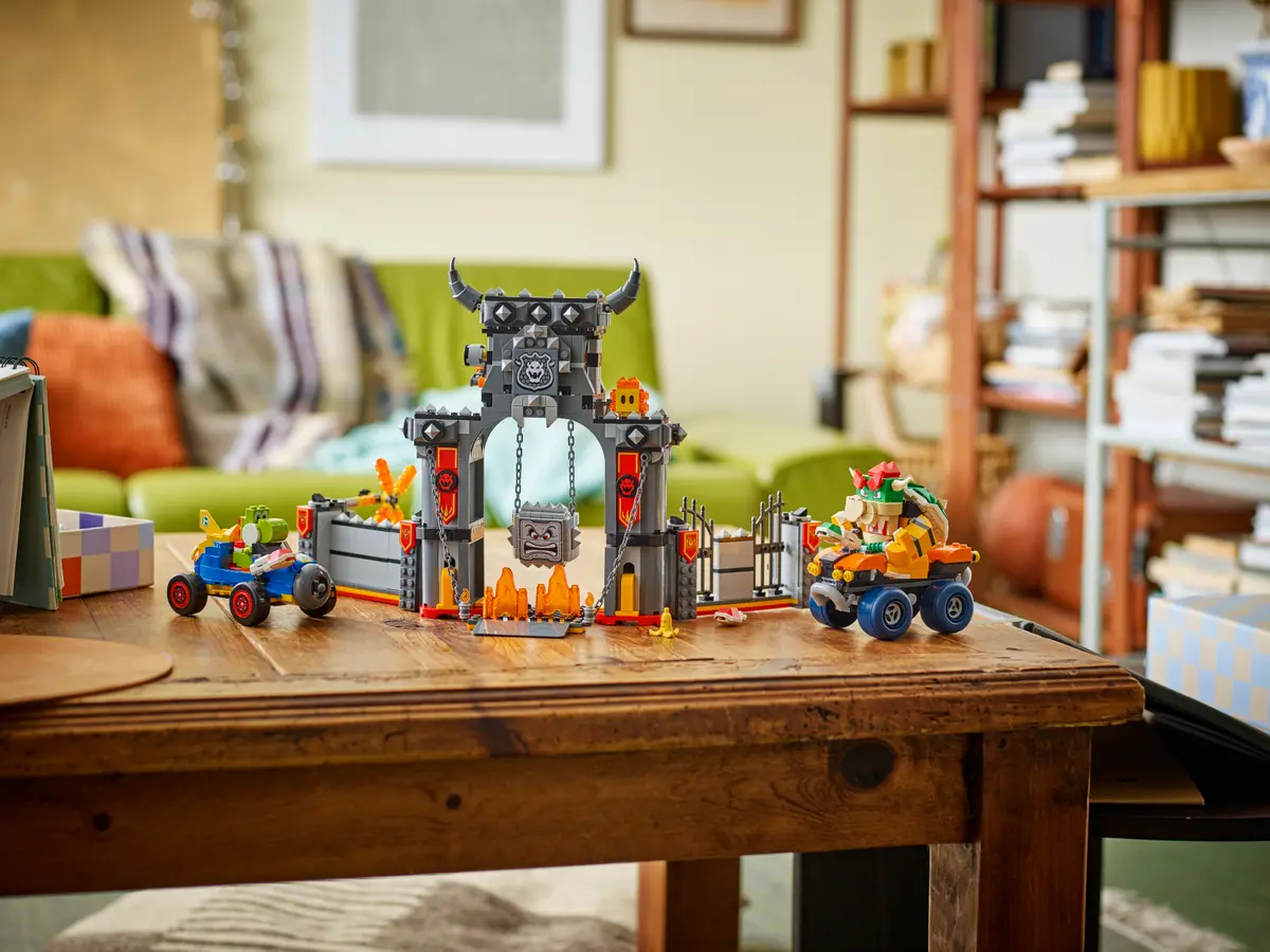 Lego Super Mario™ Mario Kart™ – Bowser's Castle - 72039 - Image 9