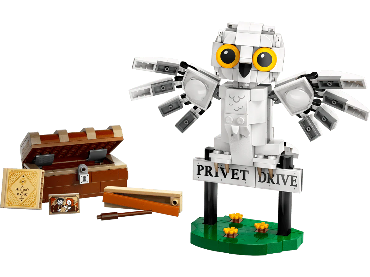 Lego Harry Potter Hedwig & 4 Privet Drive - 76425 - Image 2