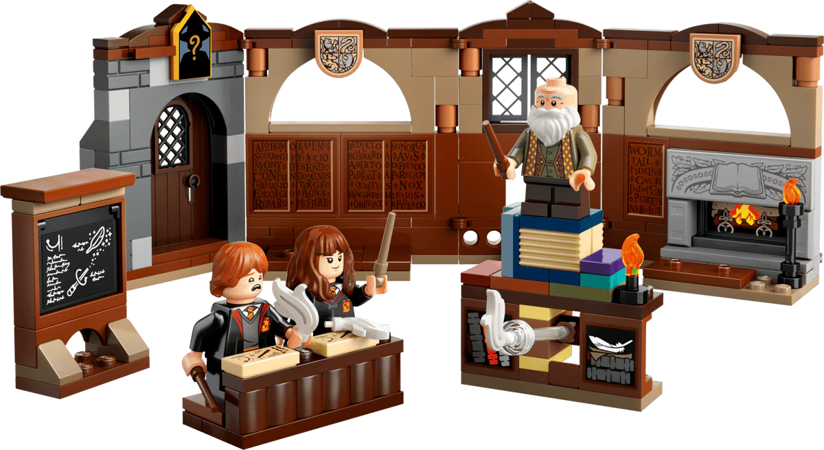 Lego Harry Potter Hogwarts Castle Charms Class - 76442 - Image 2