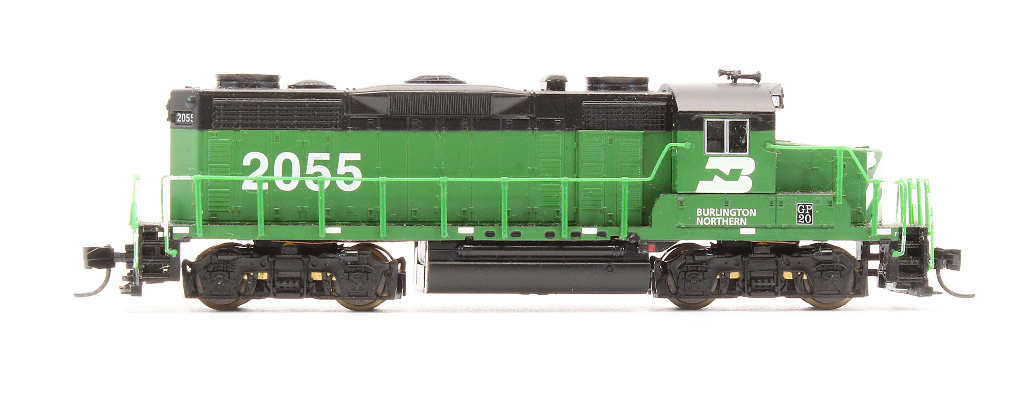 Pre-Owned GP-20 Diesel Locomotive Burlington Northern - Road #2055 - Image 3