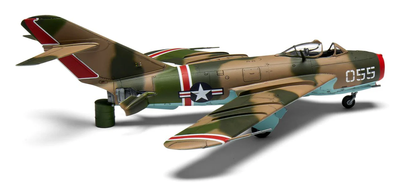 A03091A Mikoyan-Gurevich MiG-17F 'Fresco' Model Kit - Image 2