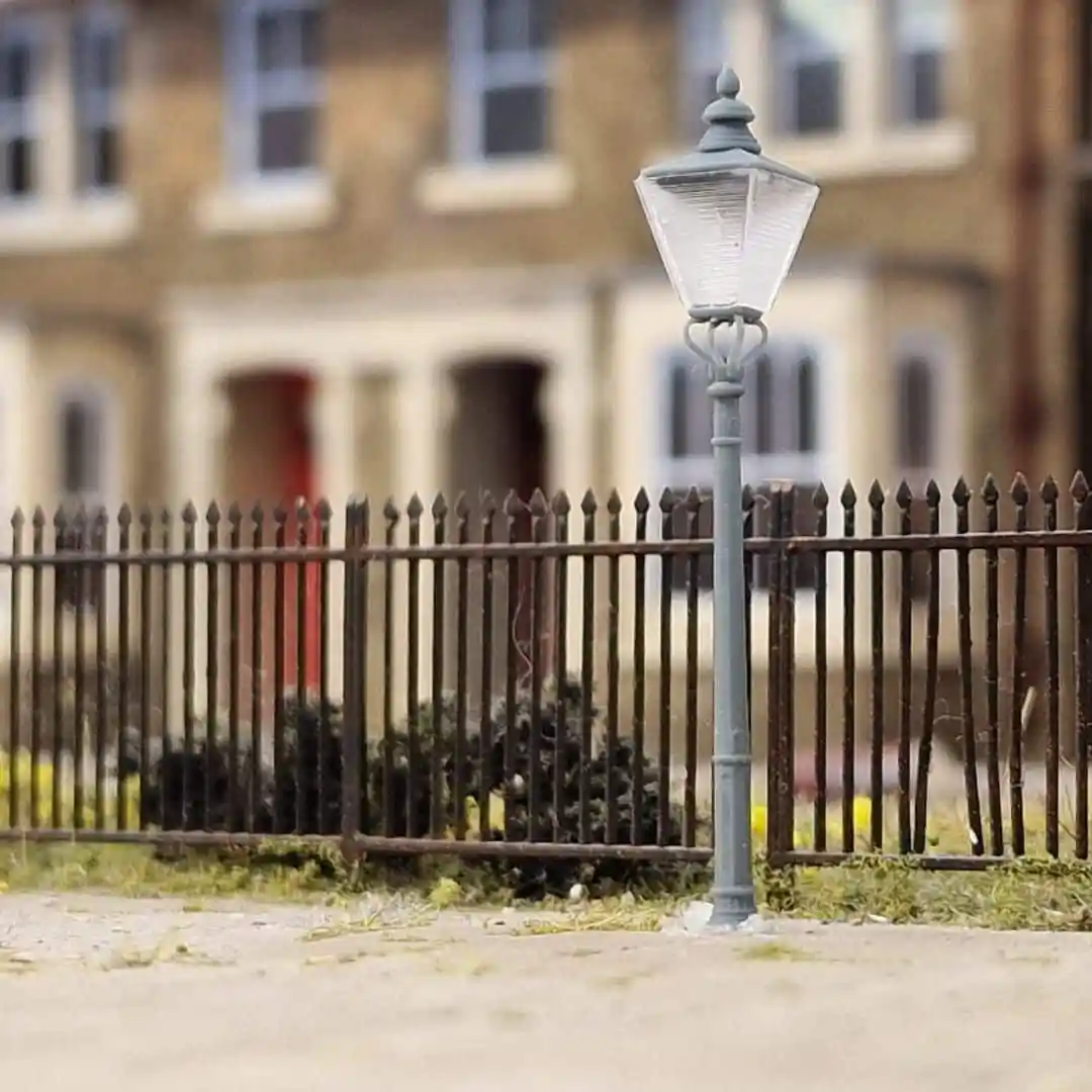 O Gauge - Detailing - GWR No1 Column Circular Lamps x5 - Image 2