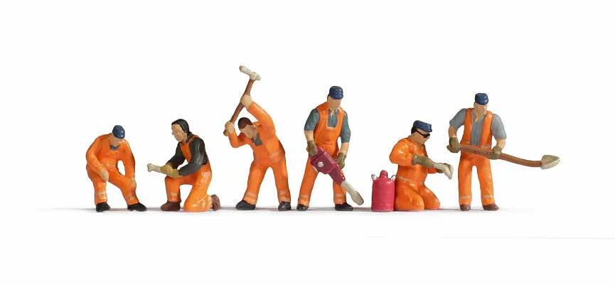 N15276 Figures - Track Workers