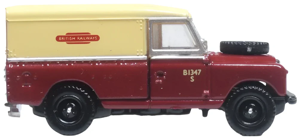 120LAN2001 Land Rover Series 2 LWB Hard Top British Railways - Image 4