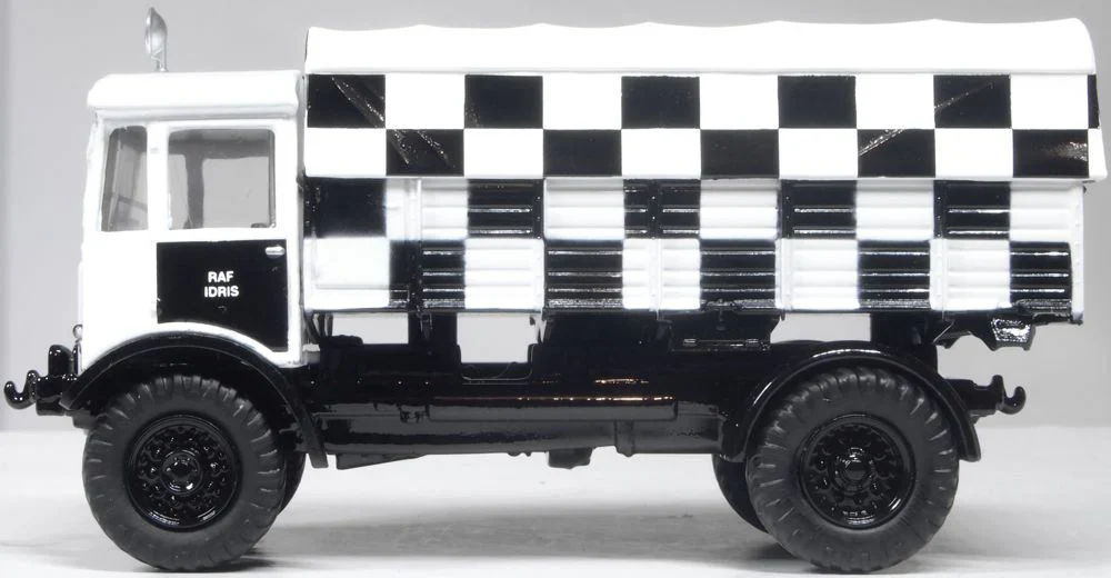 76AEC020 AEC Matador Tripoli Libya Artillery Tractor - Image 3