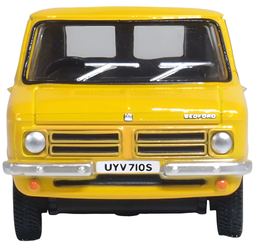 76CFV002 Bedford CF Van British Rail - Image 2