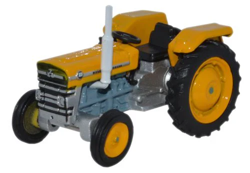 76MF004 Massey Ferguson 135 Open Yellow