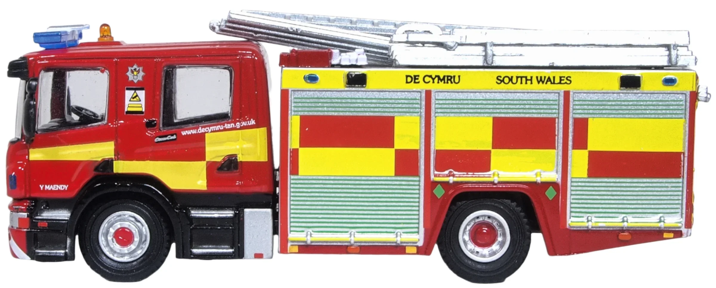 76SFE012 Scania Pump Ladder CP28 South Wales Fire & Rescue - Image 3