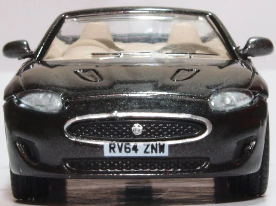76XK005 Jaguar XK Stratus Grey - Image 2