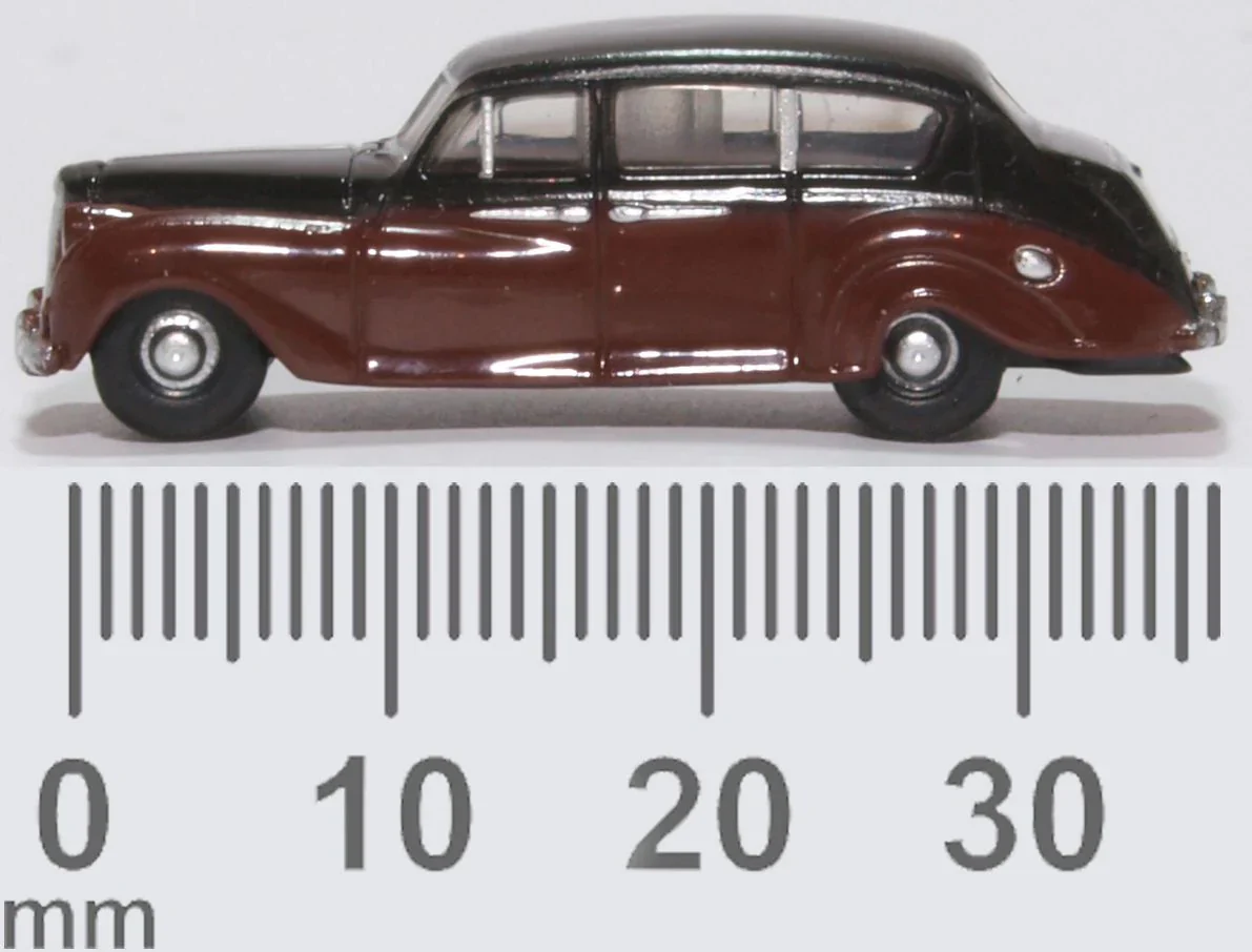 NAP004 Austin Princess (Late) Black/Royal Claret - Image 5