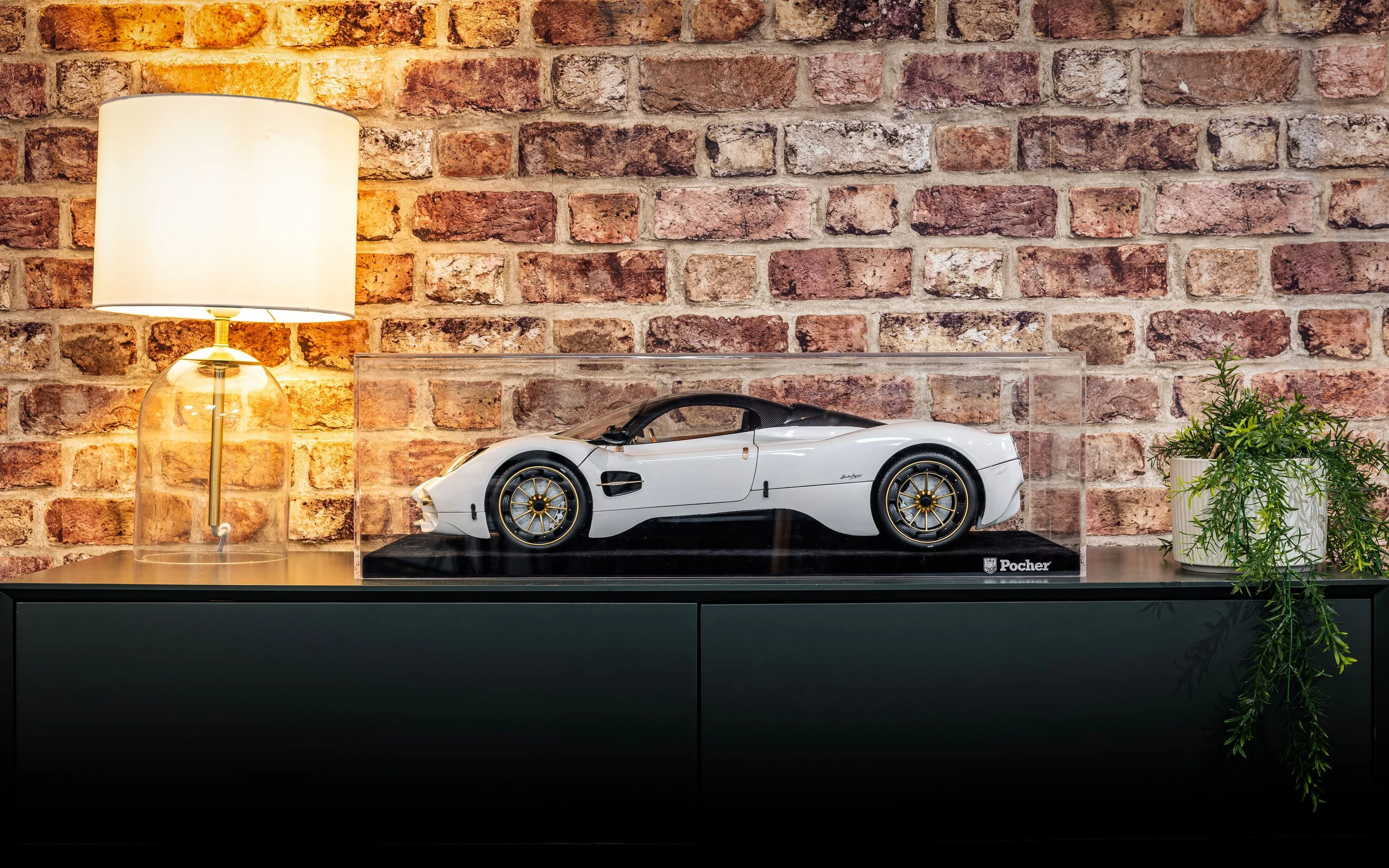 Pagani Utopia Coupé – Bianco Perla - Image 7