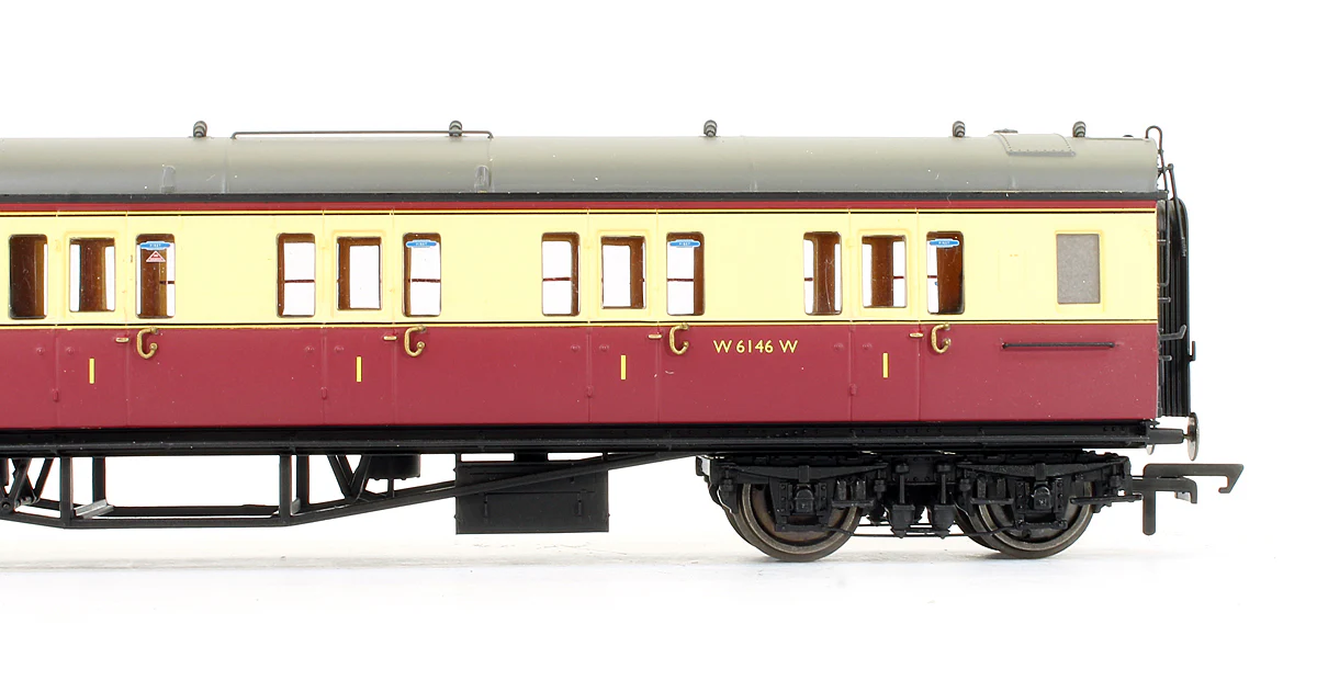 Pre-Owned R4687A BR Collett Corridor Composite (LH) Coach W6146W - Image 3