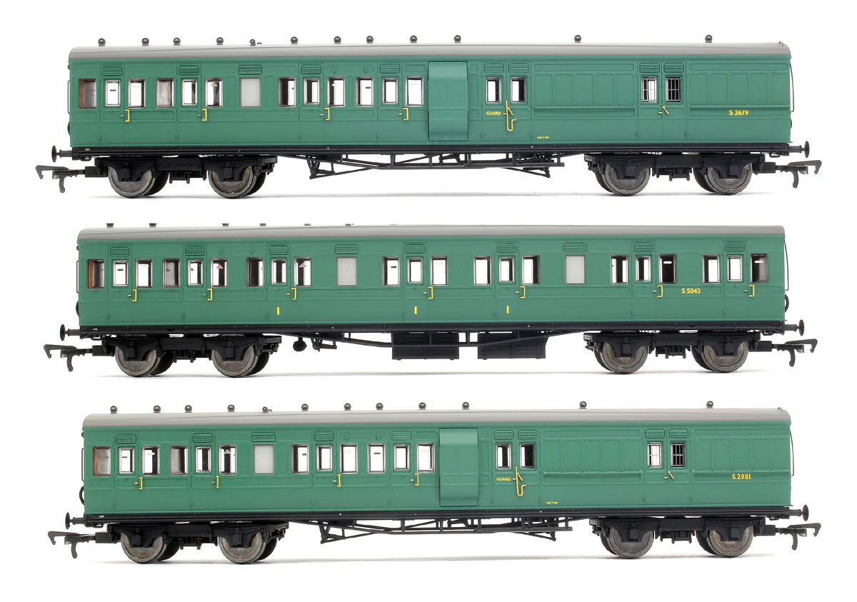 Pre-Owned E86015 LSWR Cross Country 3-Coach Pack BR (SR) Green No. 314