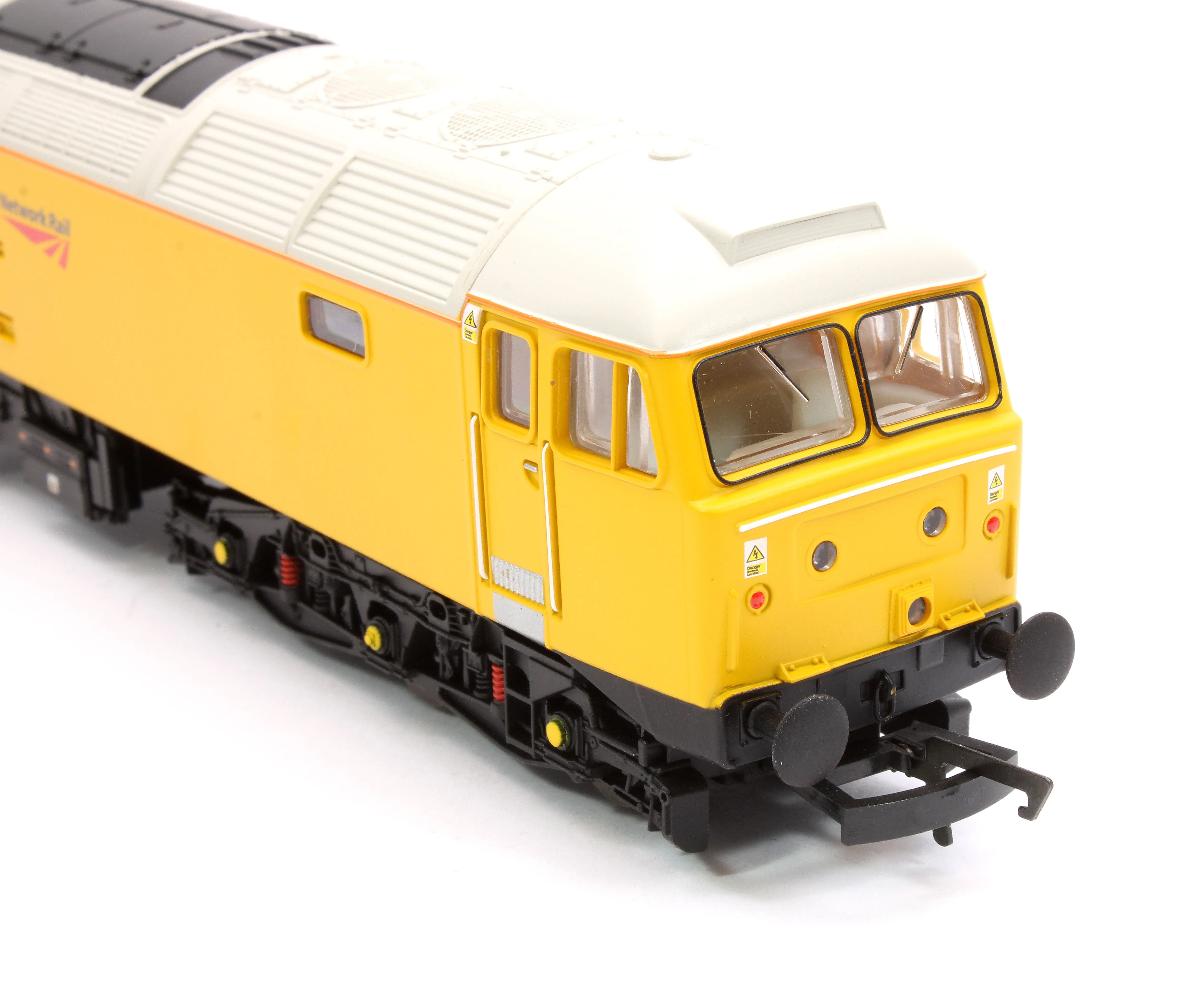 Pre-Owned R30043 RailRoad Class 57 Co-Co 57305 Network Rail Diesel Locomotive - Image 10