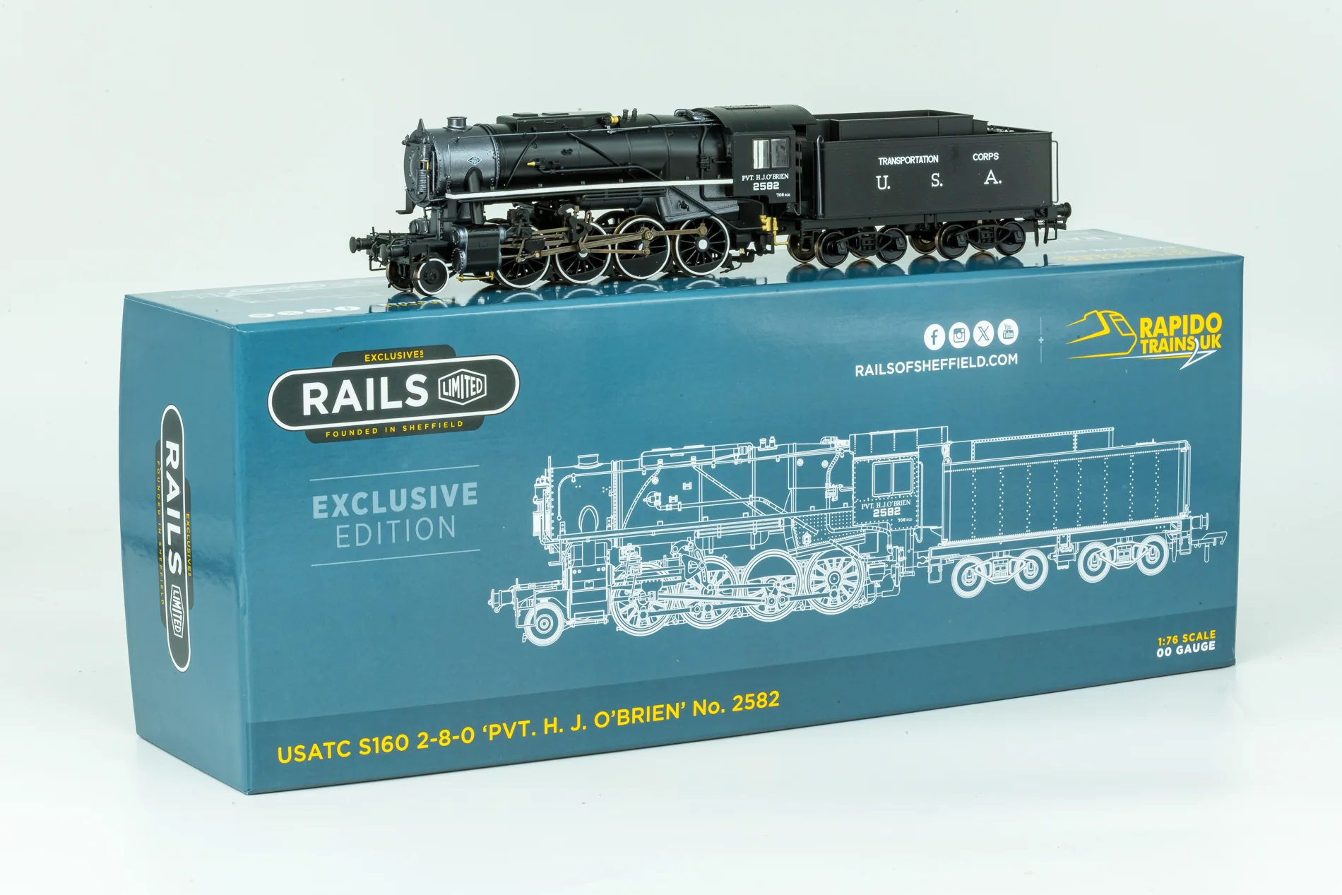 926513 USATC S160 2-8-0 'Pvt. H.J. O’Brien' Black with Transportation Corps U.S.A. on Tender No.2582 Steam Locomotive - DCC Sound - Image 2