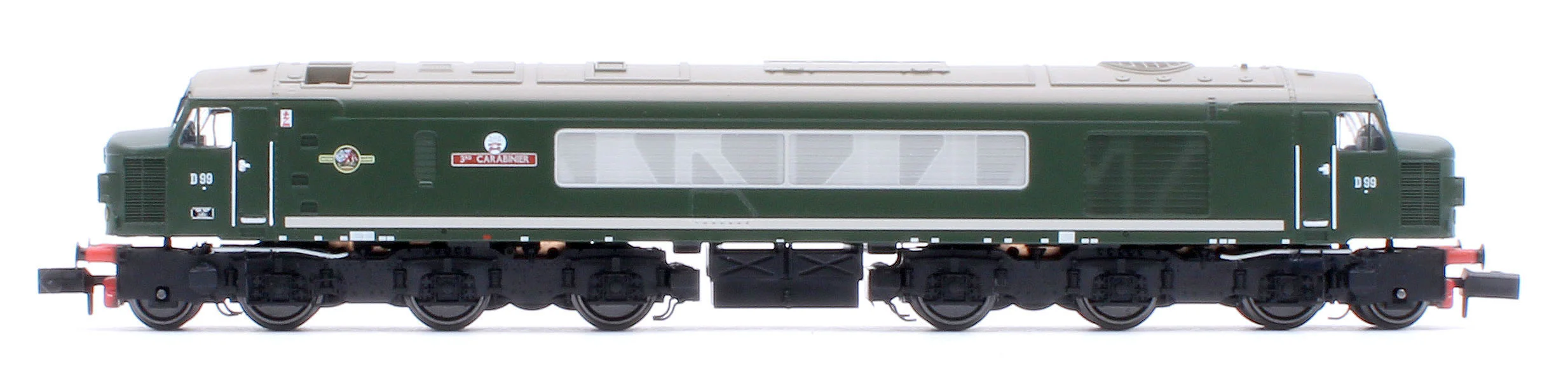 948602 Class 45 D99 "3rd Carabinier" BR Green With Small Yellow Panels Diesel Locomotive - DCC Sound - Image 2