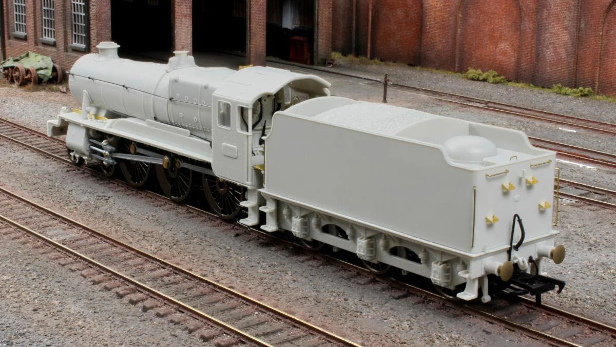 954007 GWR County No.1014 'County of Glamorgan' BR Lined Green Early Crest Steam Locomotive - Image 5
