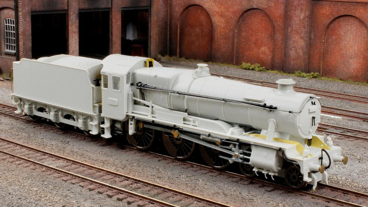 954510 GWR County No.1011 'County of Chester' BR Lined Green Late Crest Steam Locomotive - DCC Sound - Image 3