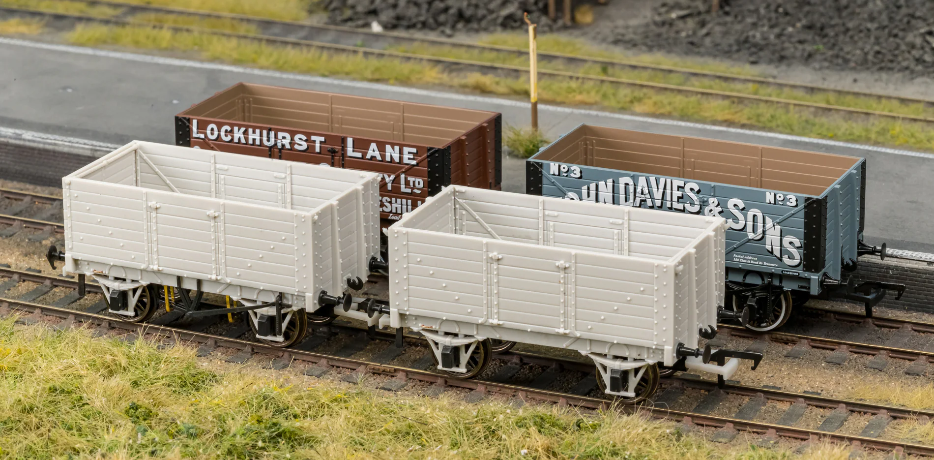 967811 RCH 1907 Spec Open Wagon Cambrian Mercantile Collieries No. 277 7-plank wagon with side and end doors - Image 2