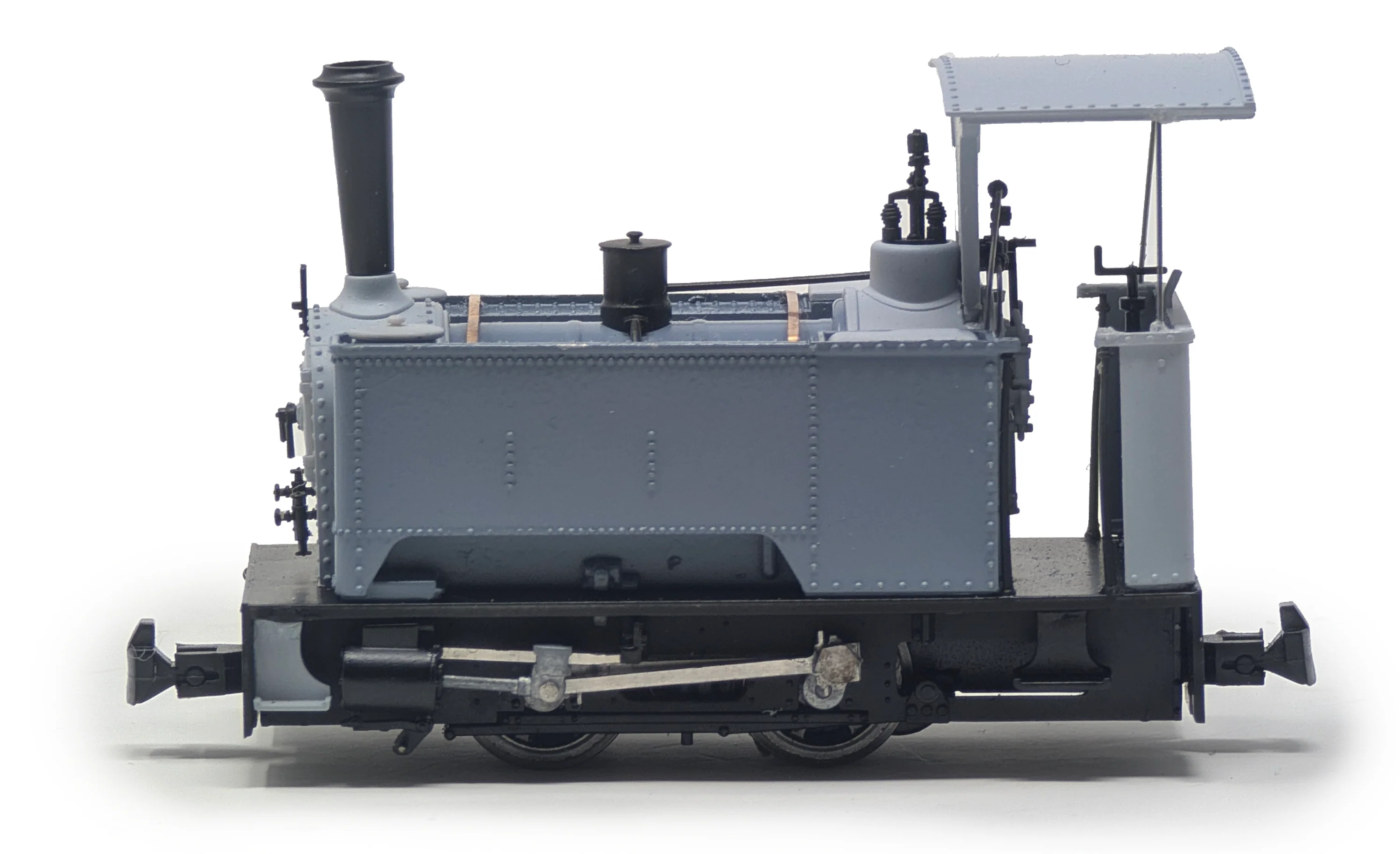 Sirdar Class 0-4-0 Kerr, Stuart & Co. Long-Tank ‘Leonora’ Lined Green Steam Locomotive - DCC Fitted - Image 4