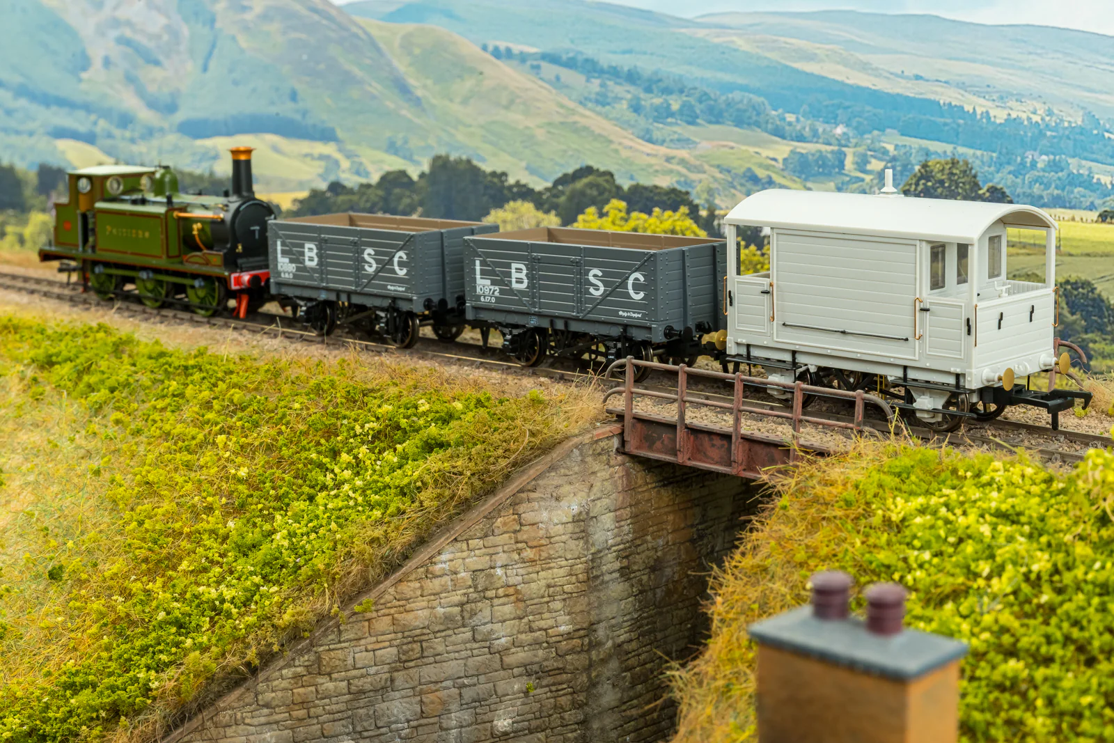 LBSC 4 Wheel Brake Van - SR (Pre-36) No.55812 - Image 5