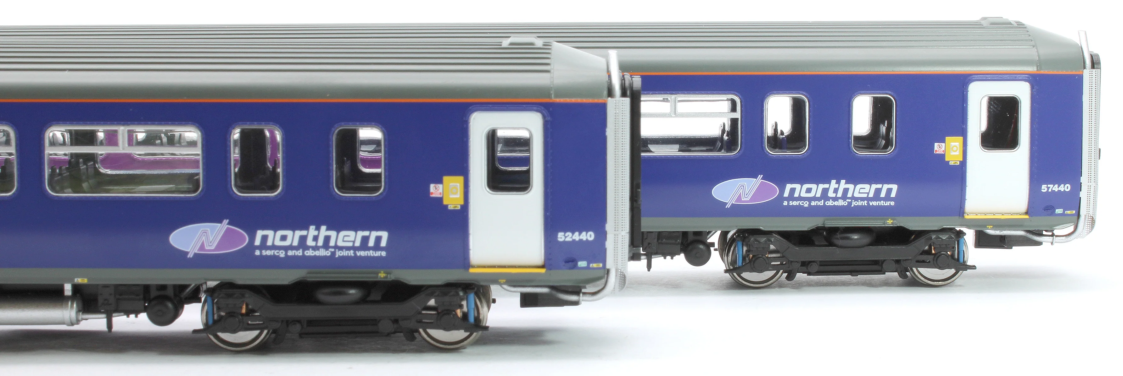 RT156-422 Class 156 Northern Midnight Blue Livery 2 Car DMU - Image 5