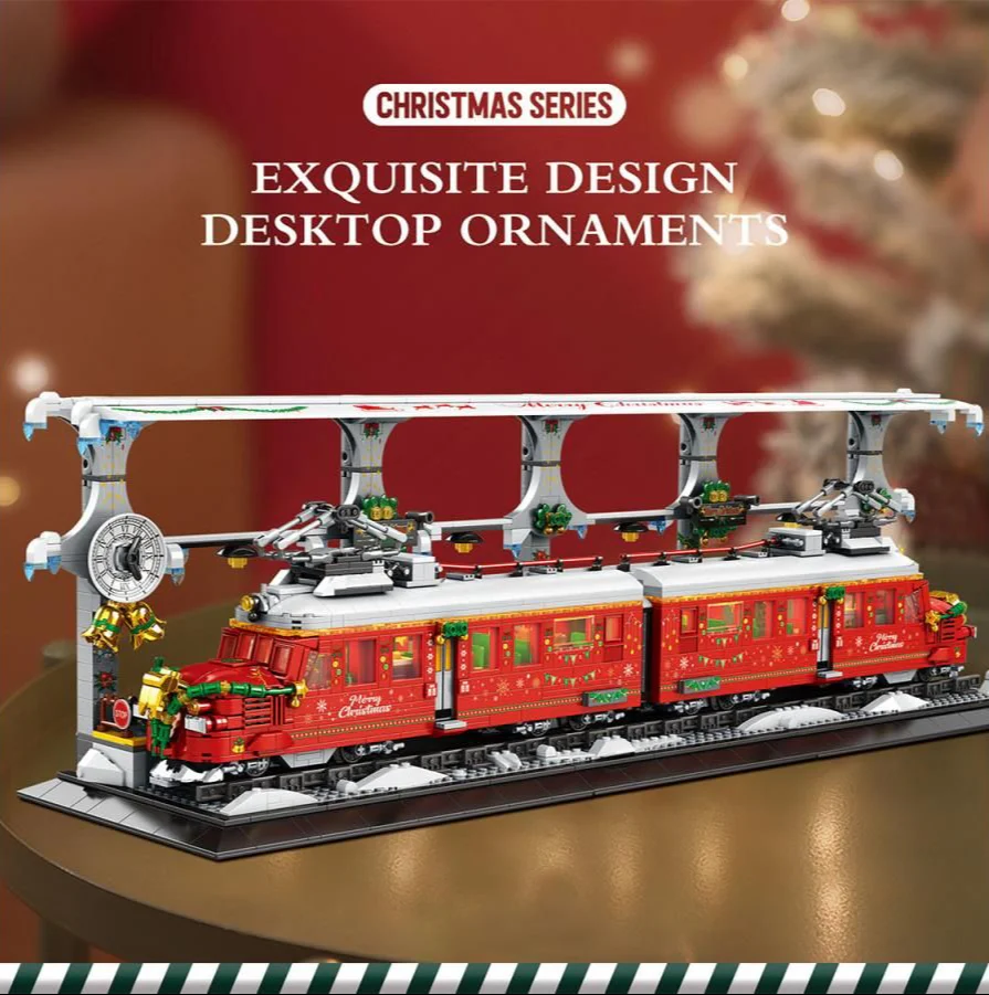 Christmas Train 2822pc Construction Set - Image 3