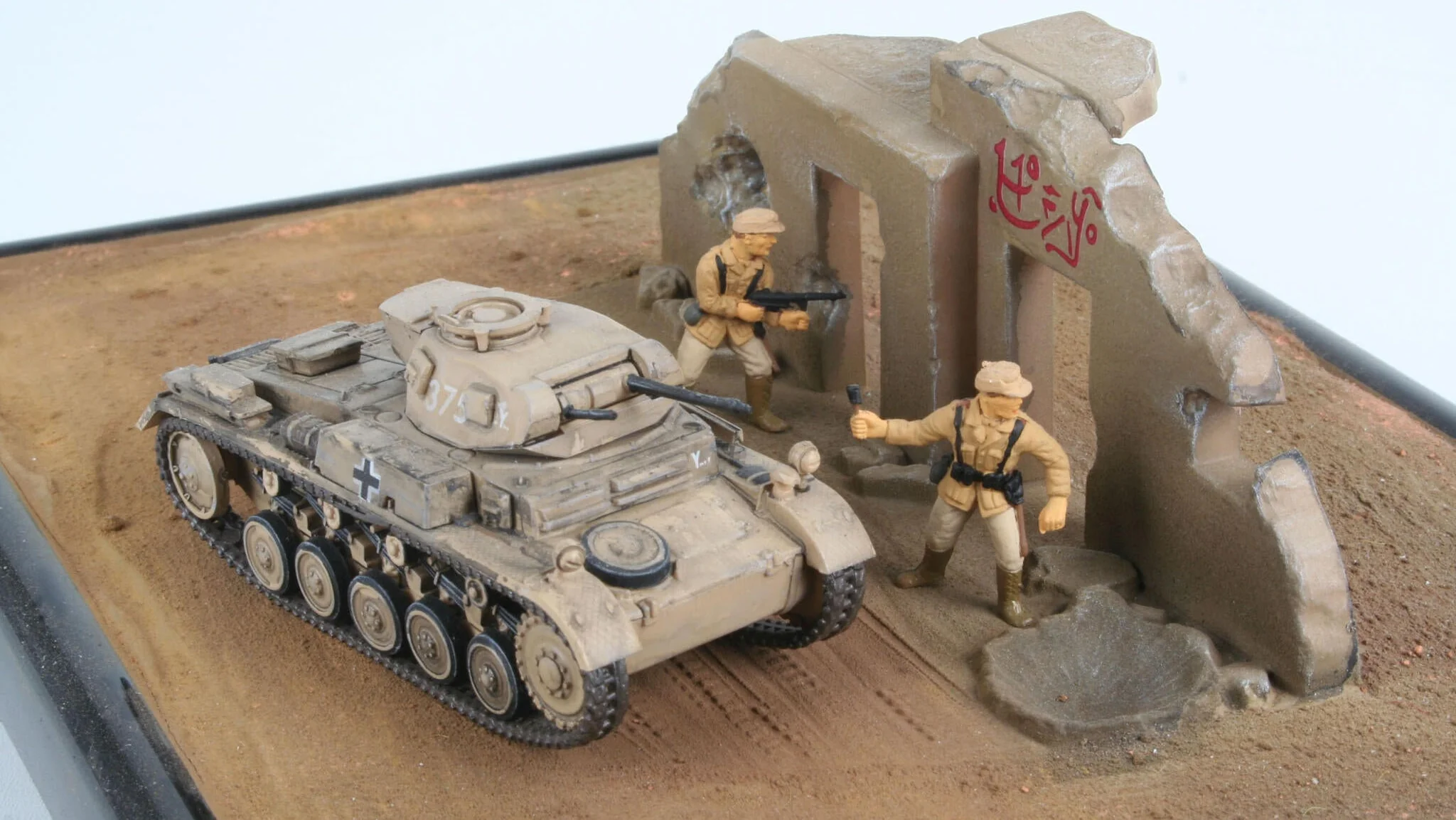 PzKpfw II Ausf. F Model Kit - Image 3