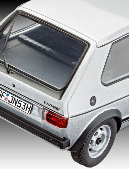 07072 Volkswagen Golf 1 GTI (1:24 Scale) Model Kit - Image 2