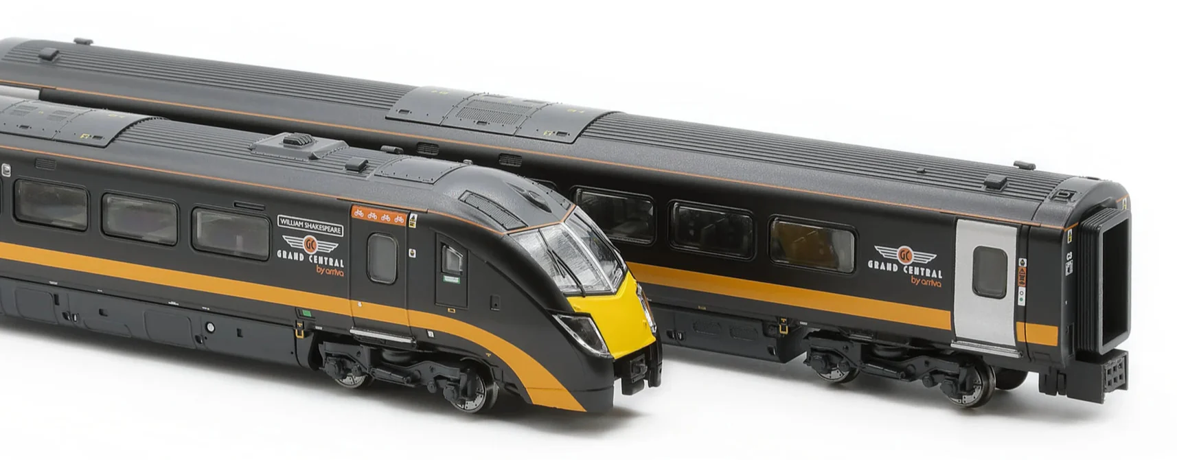 RT-N-180-GC-603B-DCC Class 180 - Grand Central livery green stripe (N/2mm) 5-car DMU - DCC Sound - Image 2