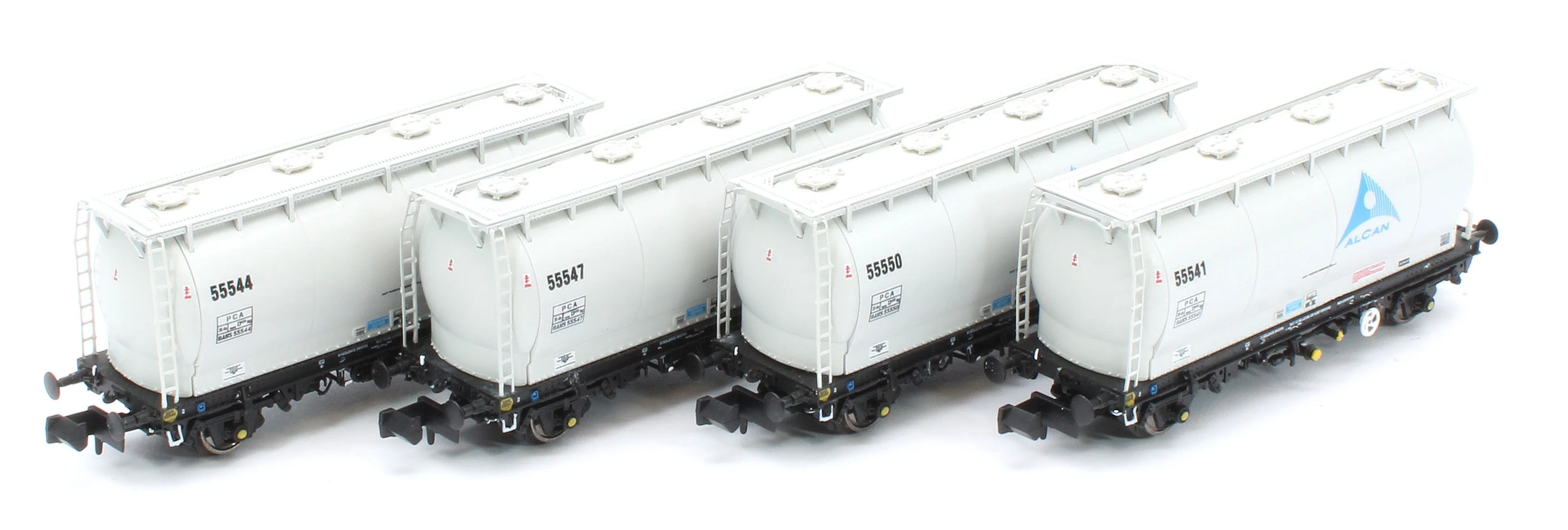 Pack of 4 Alcan liveried PCA tanks (with ladders). Numbers: 55541, 55544, 55547, 55550