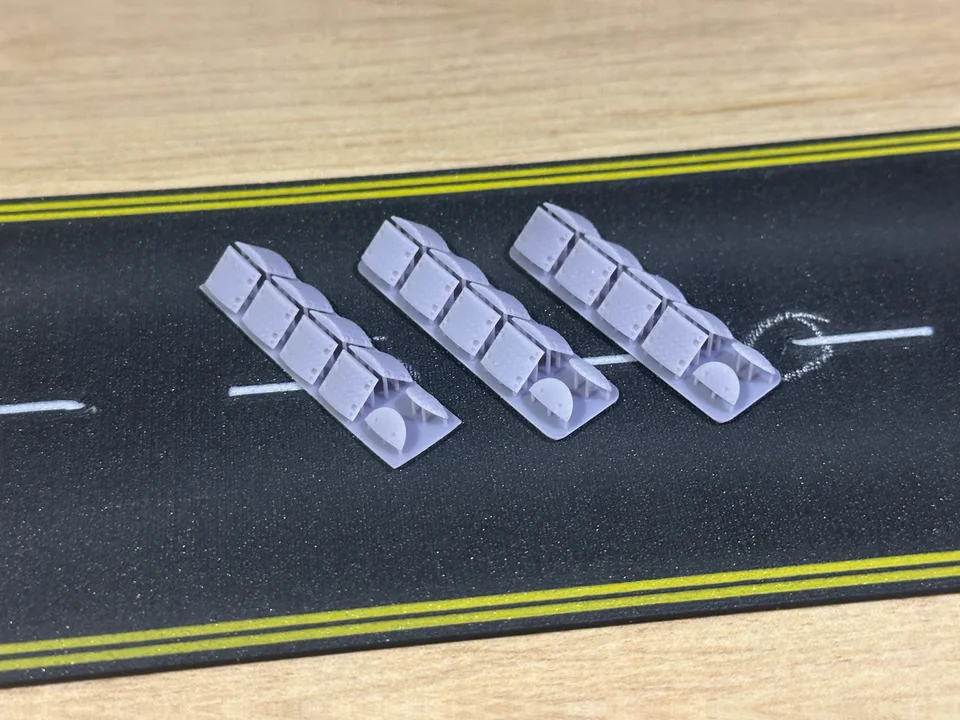 OO Gauge Speed Bumps (Pack of 3) - Unpainted - Image 2