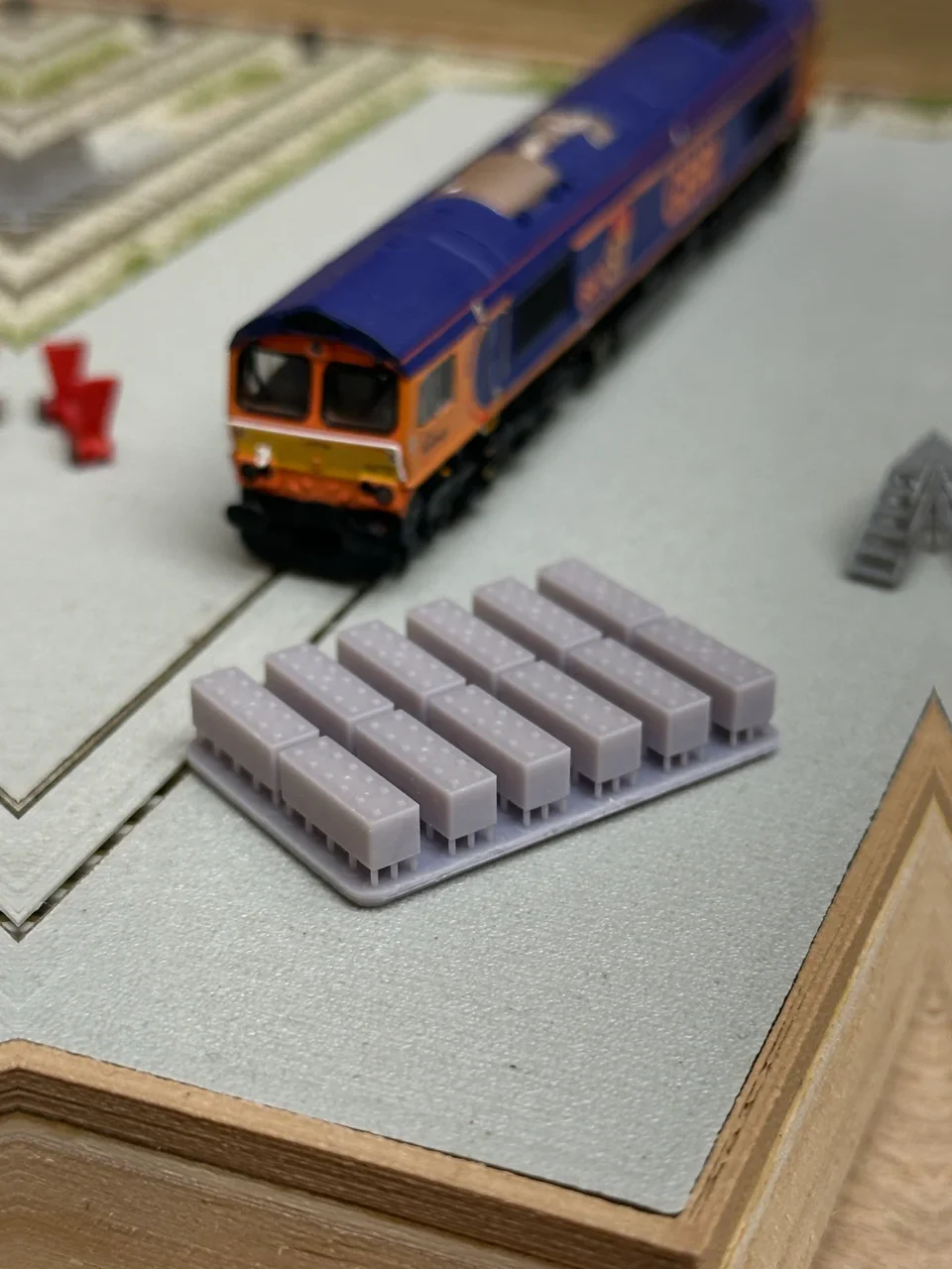 N Gauge Concrete Blocks (Pack of 12) - Unpainted Model Kit - Image 2