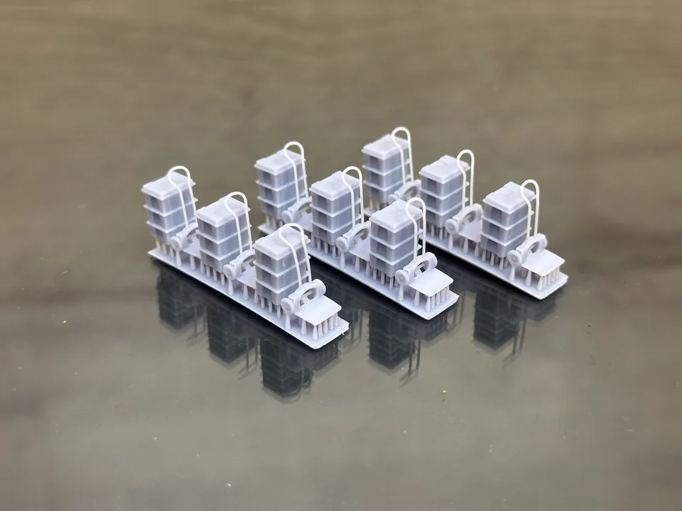OO Gauge Recycling Bins (Pack of 9) - Unpainted Model Kit - Image 2