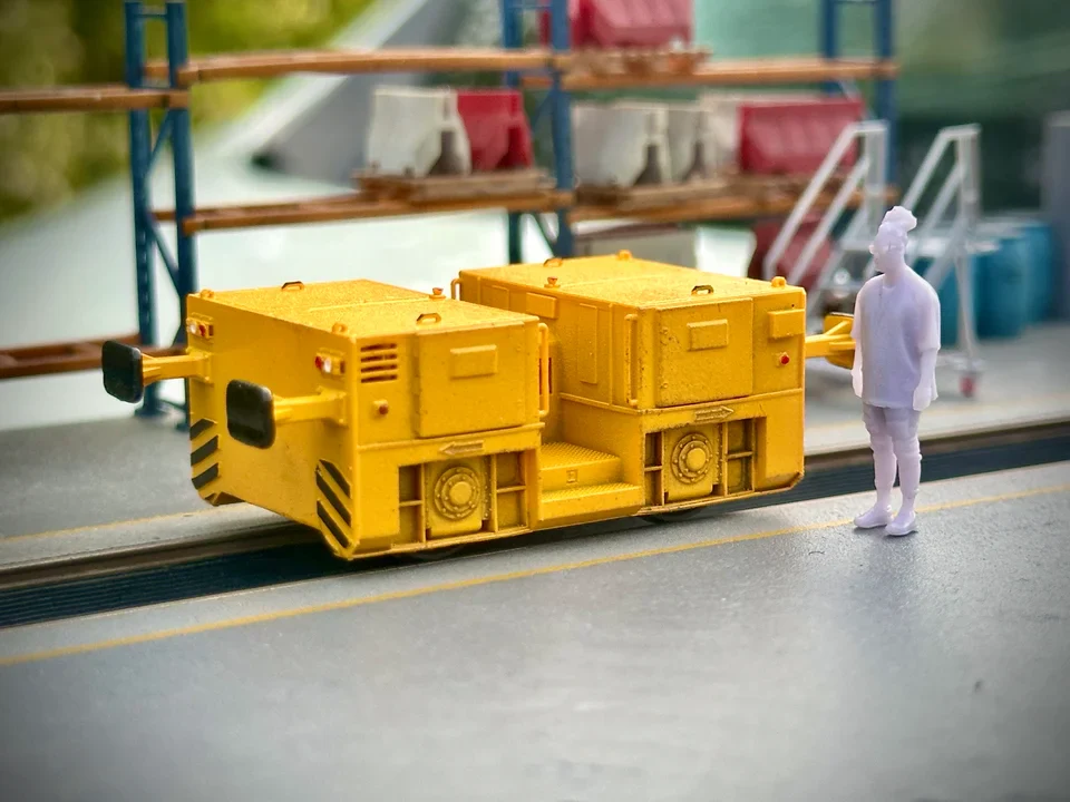 OO Gauge Battery Shunter/Tug (Single Pack) - Unpainted Model Kit - Image 6