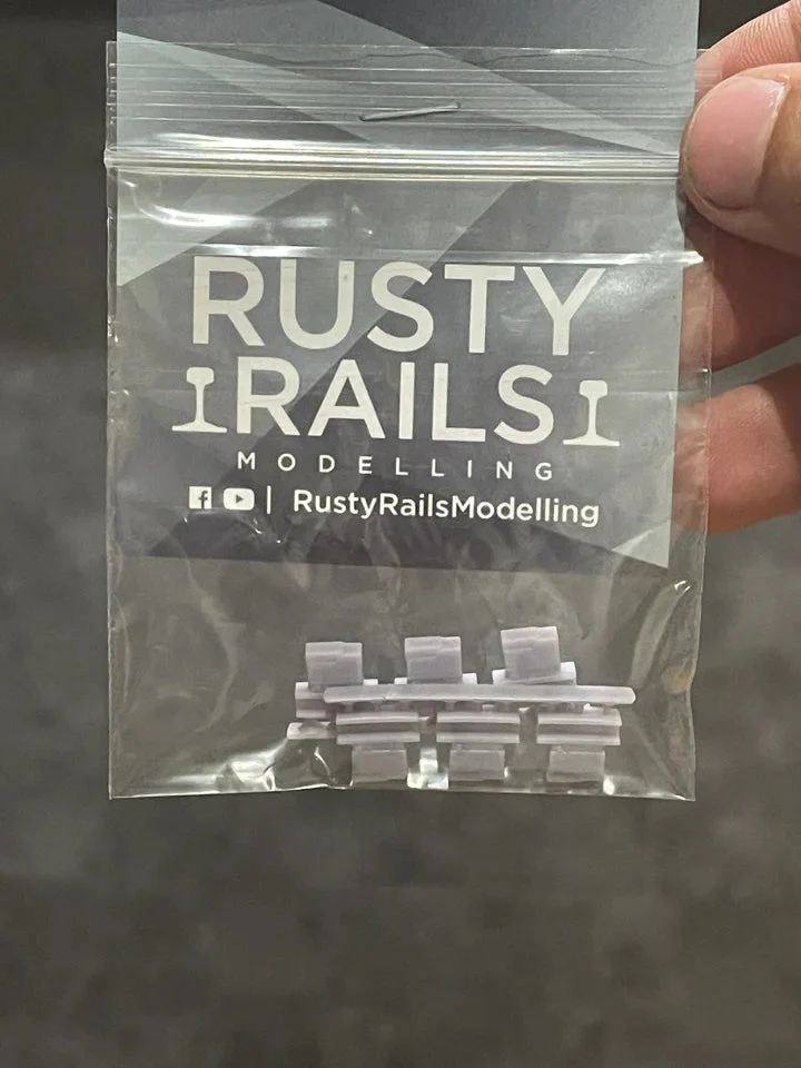 OO Gauge Point Motors (Pack of 6) - Unpainted - Image 3
