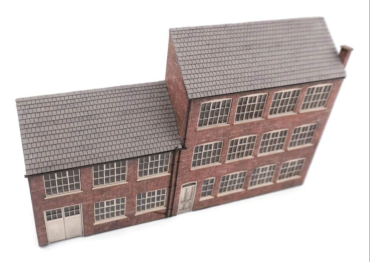 OO G.T.C. Engineering Works Model Kit - Image 6