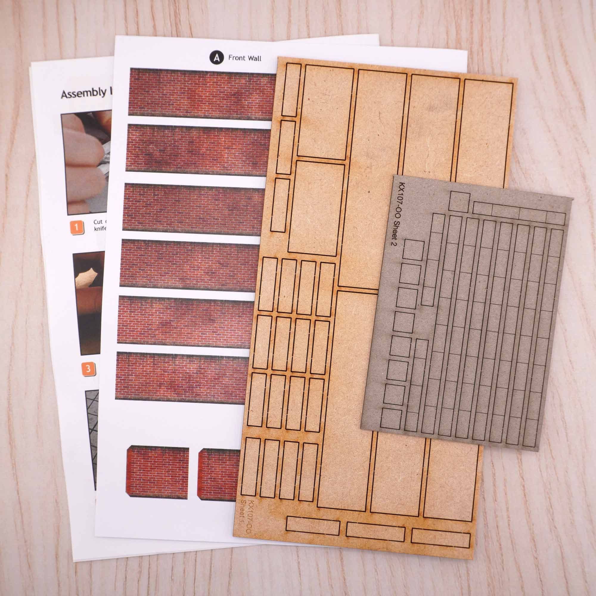 5ft Modular Victorian Red Brick Walls Model Kit - Image 3