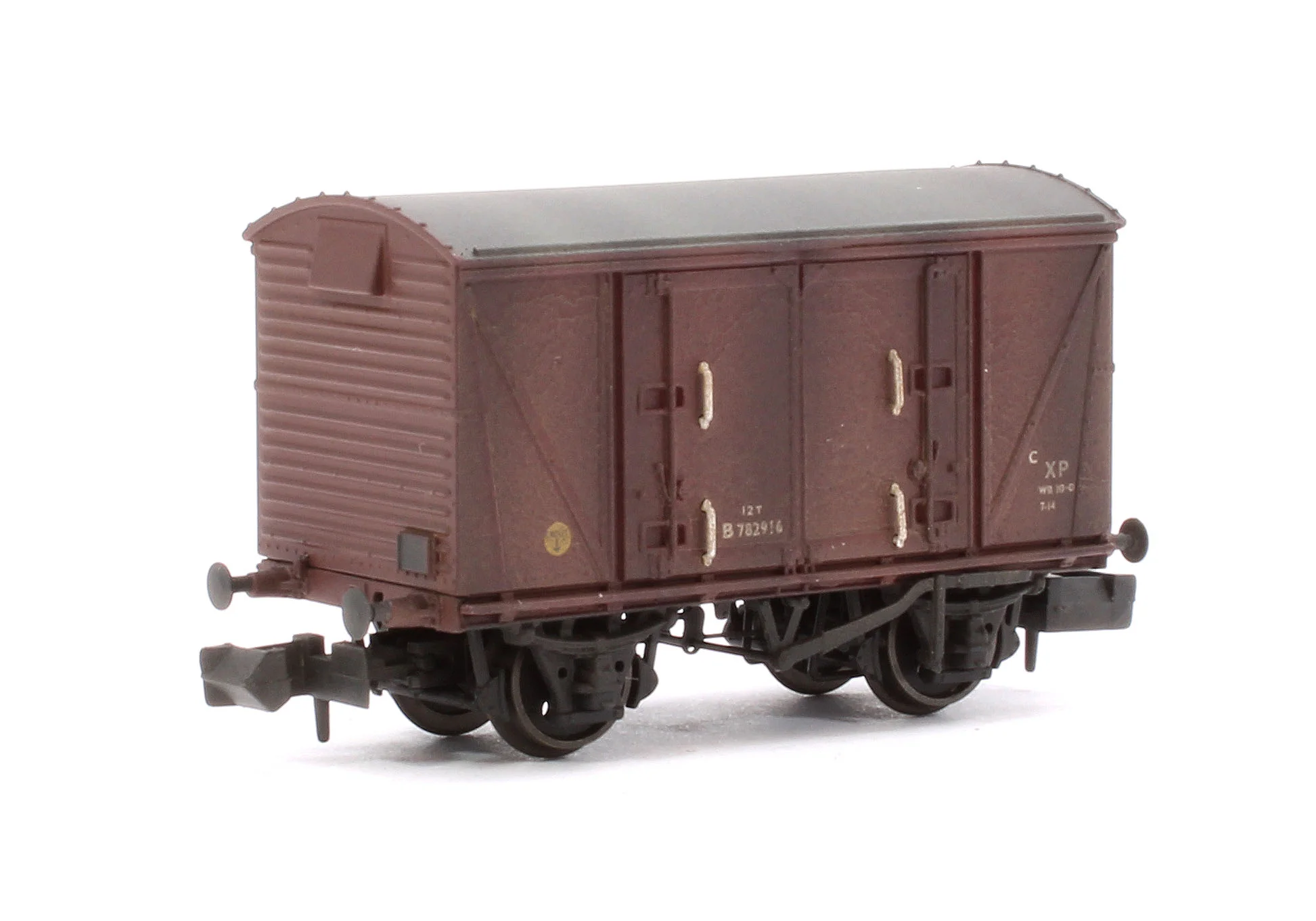 Custom Weathered Set of 3 BR 12T Vanwide Ventilated Vans, BR Freight Brown XP - Image 5