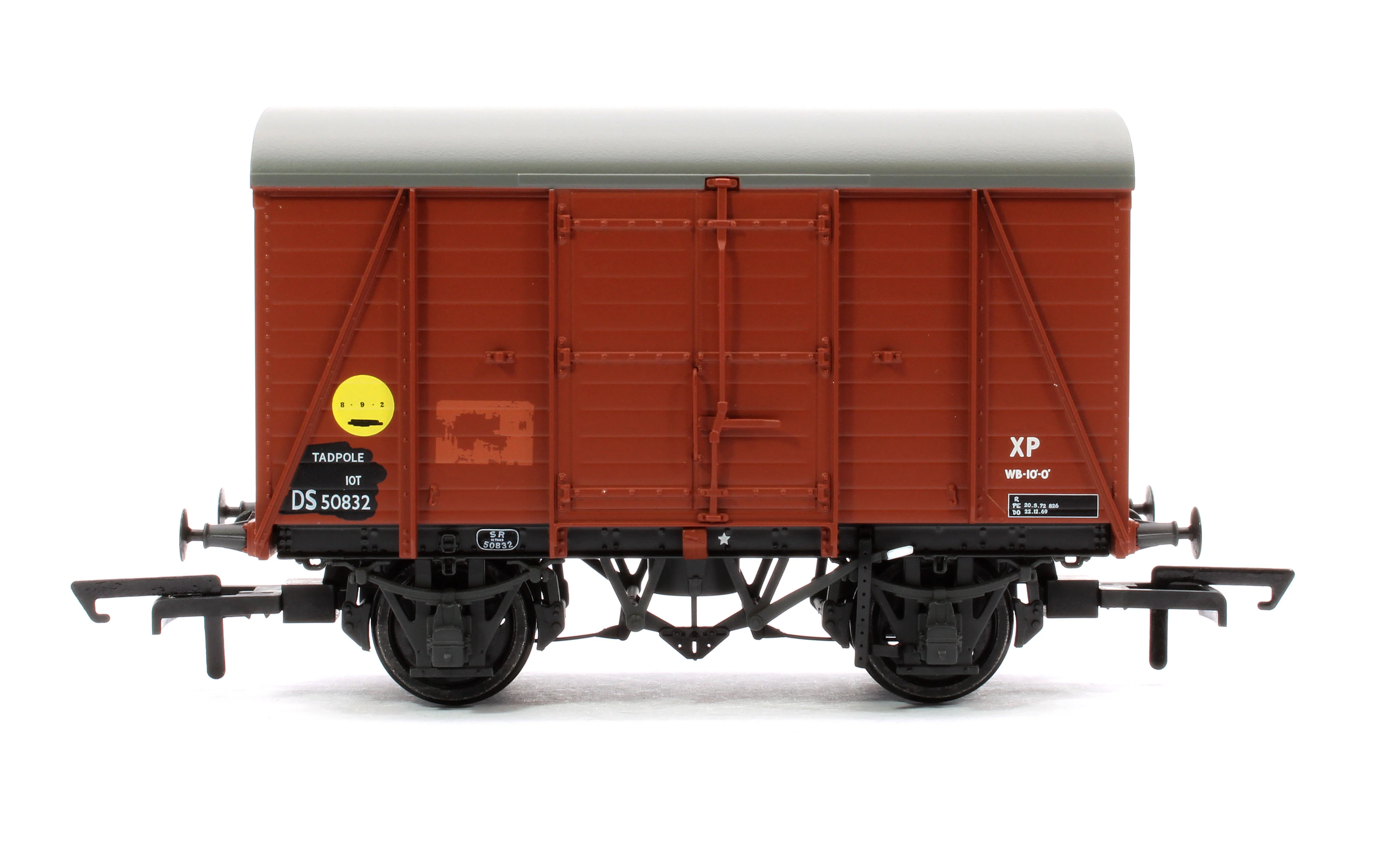 ACC2055 SR Tadpole Mixed ex-1478/1479 Banana Van - British Railways Departmental - Triple Pack - Image 3